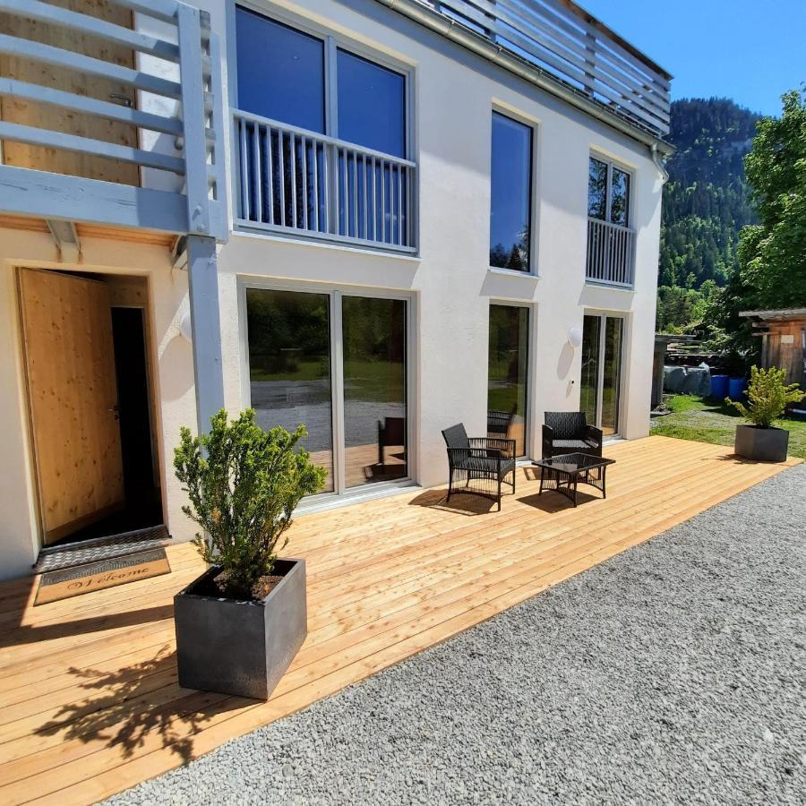 Aktien 11 / A=Obere Wohnung / B=Untere Wohnung Sils im Domleschg Exterior foto